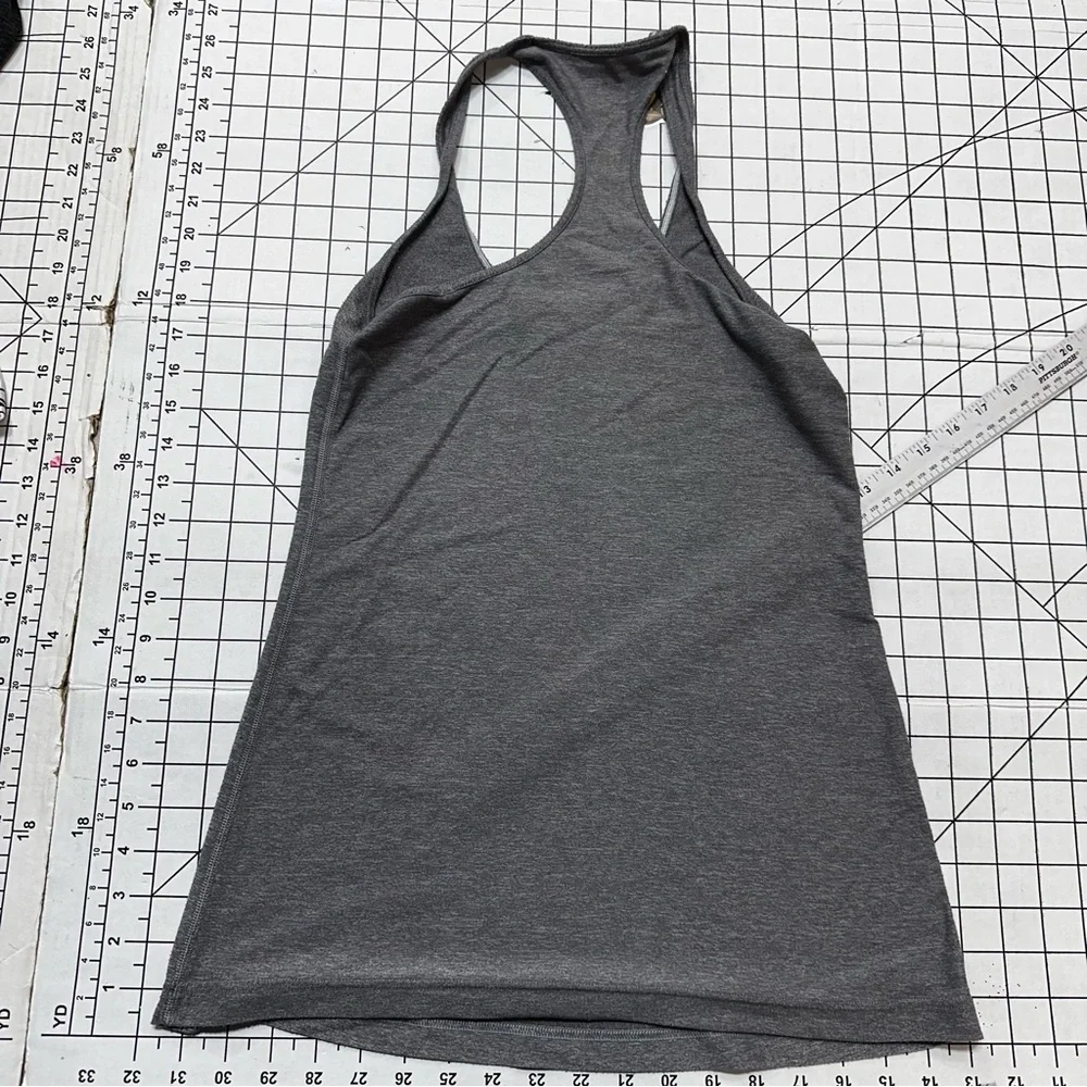 Lululemon sz small athletic tank A32